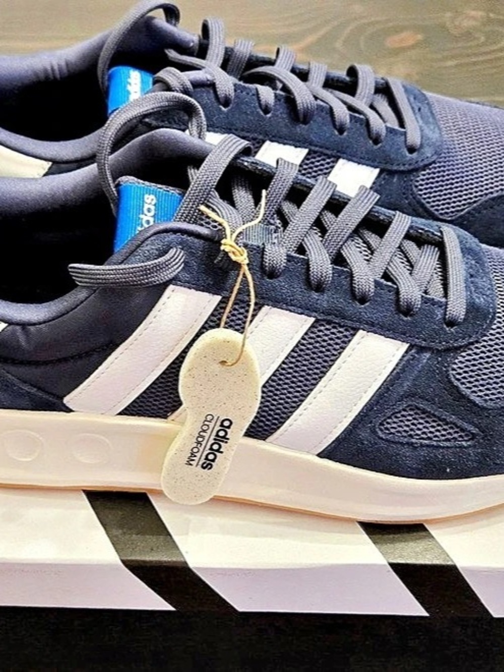 Adidas Run 84 Shadow Navy Cloud White Matte Silver Sneakers US 12